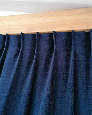 Atelier l'aiguille Anais Bricheux couturière Chamonix Patagonia